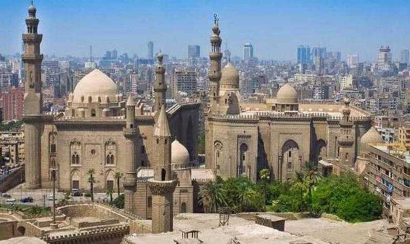 هل يجوز ترديد الأذان بصوت مرتفع؟.. أمين الفتوى يُجيب