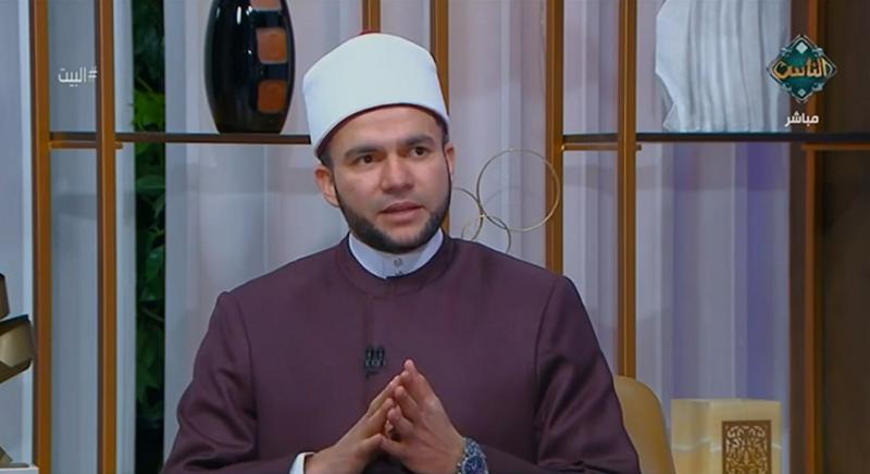 أزهري يحذر الفتيات من ”خديعة الشباب الكبرى” في فترة الخطوبة