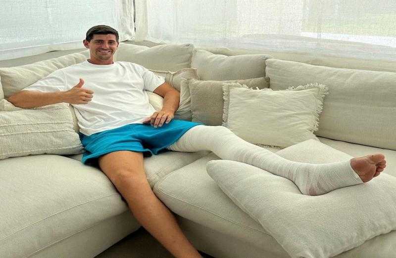 الإصابة تقضي على موسم كورتوا مع ريال مدريد