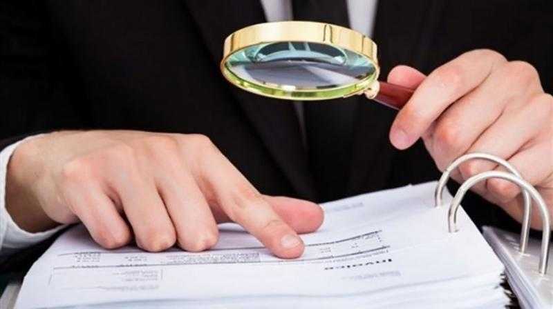 ضبط تشكيل عصابي تخصص في تزوير المحررات الرسمية للنصب على المواطنين