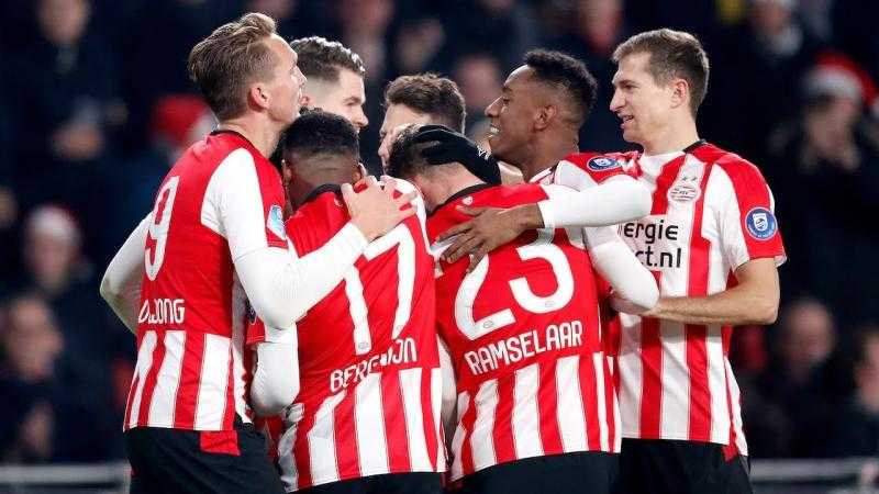 آيندهوفن يتخطى أوتريخت في افتتاح مشواره بالدوري الهولندي
