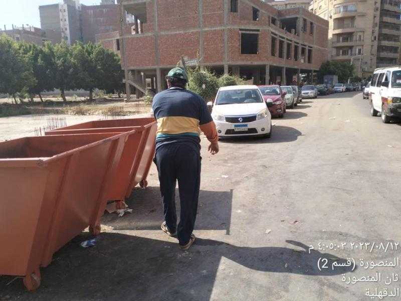 توزيع صناديق القمامة الجديدة بالمنصورة لرفع القمامة وتفريغها أتوماتيكيا