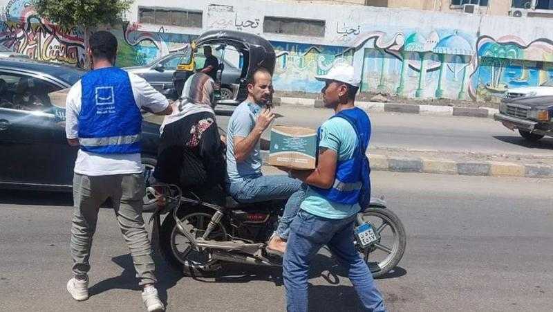 ”حياة كريمة” تطلق مبادرة ”سُقيا” لتوزيع 2 مليون زجاجة مياه على العمال بالمحافظات