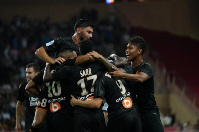 مارسيليا يقلب تأخره إلى فوز على ريمس في الدوري الفرنسي