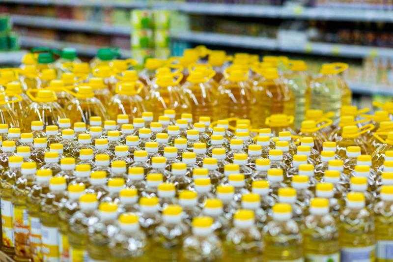 التموين: البت في عروض توريد زيت الطعام المستورد لطرحه على البطاقات.. الخميس