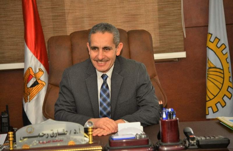 محافظ الغربية يناقش ملفات النظافة والإشغالات مع رؤساء والمدن والأحياء