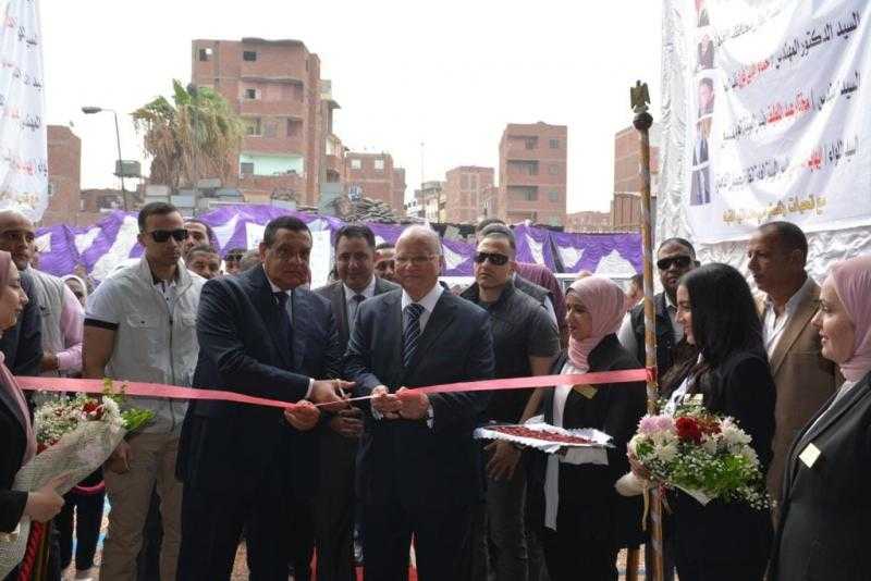 وزير التنمية المحلية ومحافظ القاهرة يفتتحان المحطة الوسيطة الثابتة بشارع ”بورسعيد- غمرة”.. صور
