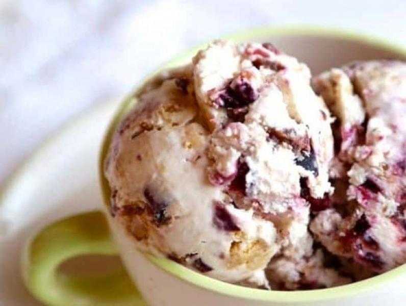 آيس كريم تشيز كيك