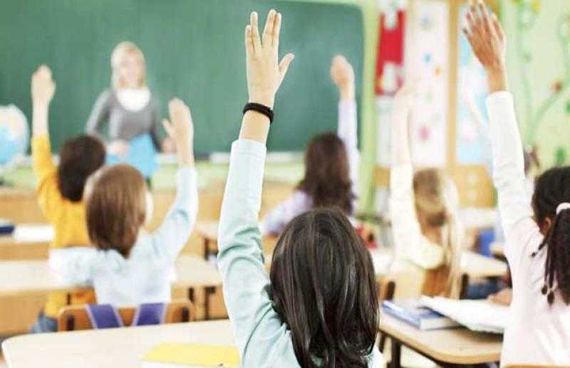 جمعية المدارس الخاصة: ”المصروفات تحددها الوزارة.. والدولية ليست جميعها بالدولار”