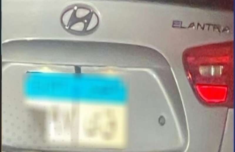 خط أحمر
