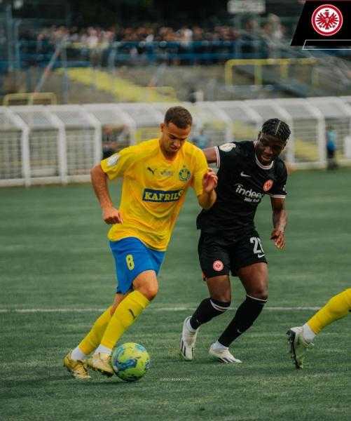 رئيس لوكوموتيف لايبزيج ينتقد الجماهير بسبب أعمال العنف في كأس ألمانيا