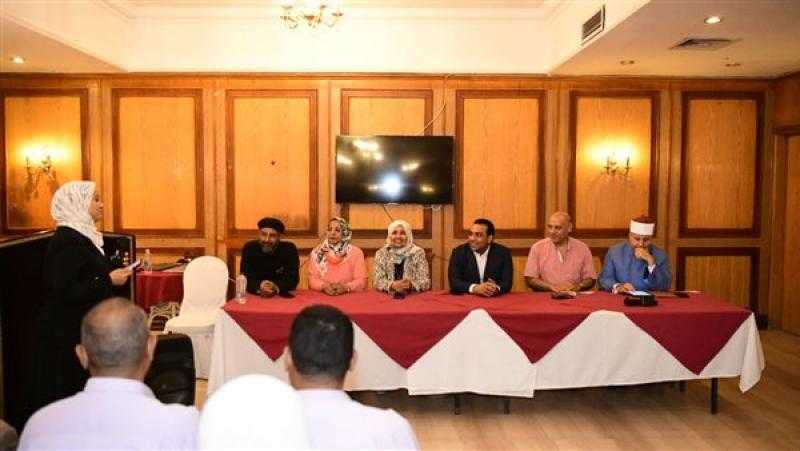 نائب محافظ قنا يشهد فعاليات الجلسة الحوارية لمناقشة المبادرات المجتمعية