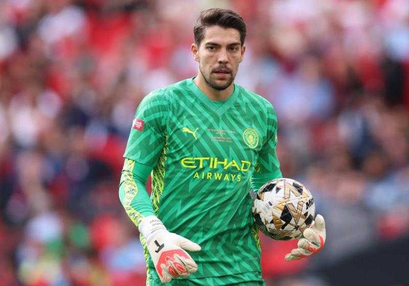 بايرن ميونخ مهتم بضم ستيفان أورتيجا من مانشستر سيتي