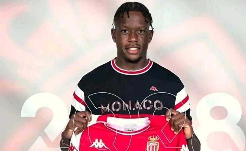 موناكو الفرنسي يعلن تعاقده مع دينيس زكريا من يوفنتوس الإيطالي