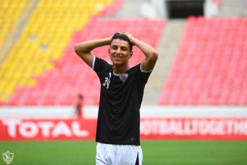 المصري يعلن ضم أحمد عيد لاعب الزمالك السابق إلى صفوفه