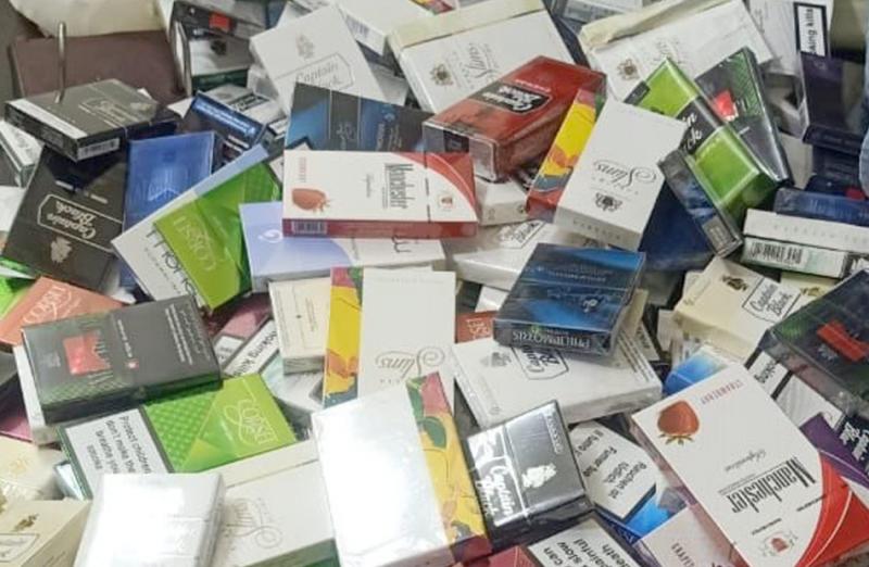 خط أحمر