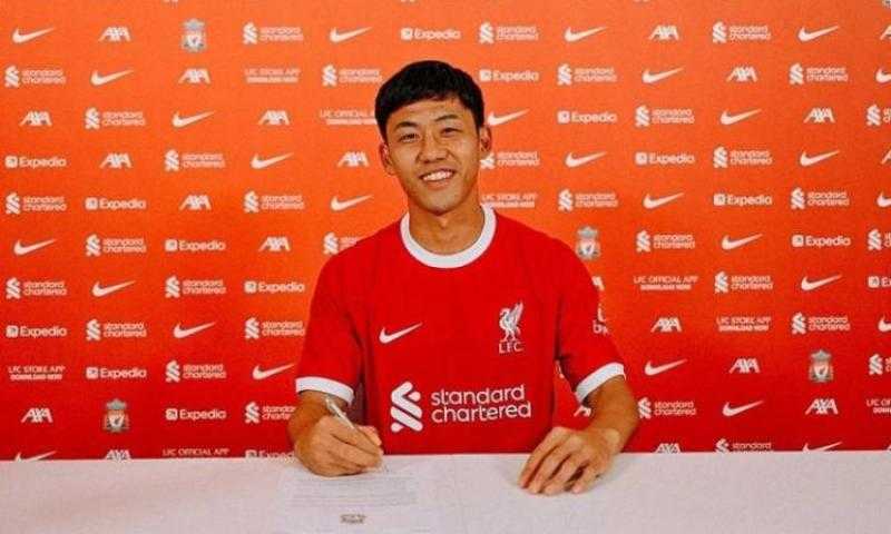 رسميا.. ليفربول يعلن ضم الياباني اتارو إندو من شتوتجارت