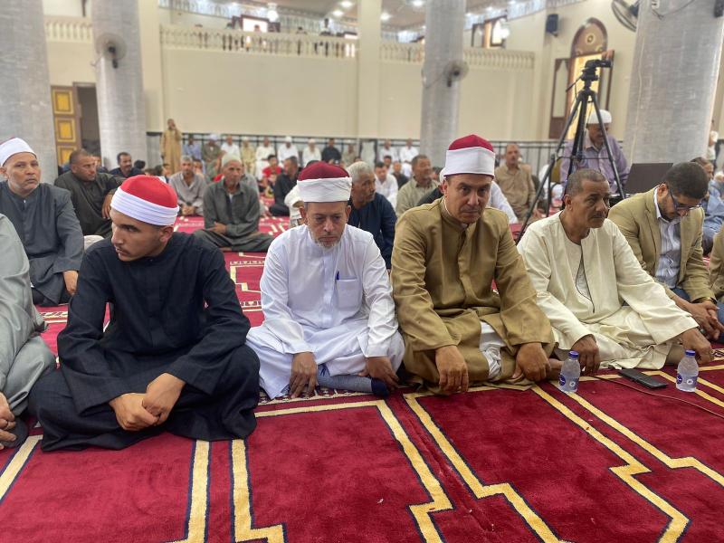 افتتاح مسجدين بتكلفة 11 مليونًا و755 ألف جنيه بكفر الشيخ.. صور