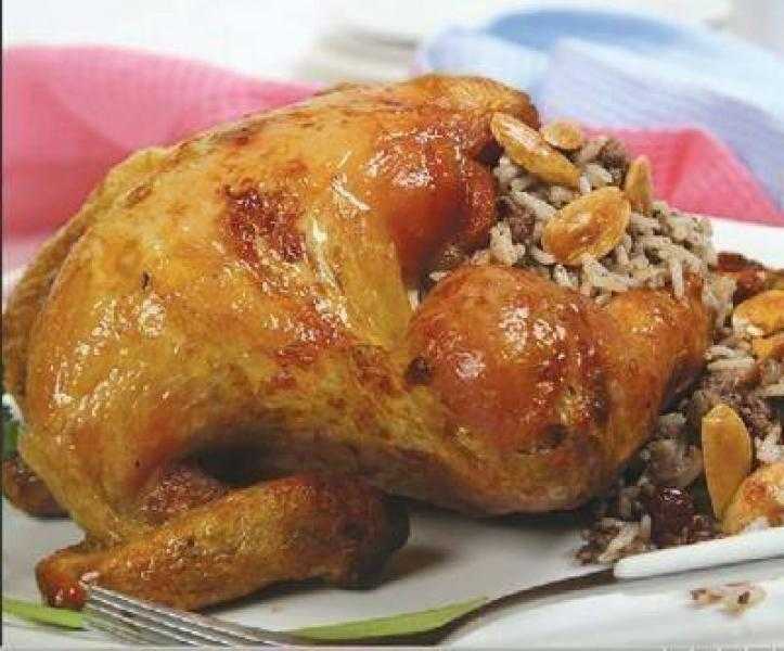 دجاج مشوى محشي أرز