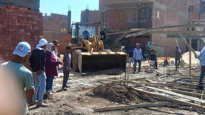 محافظ أسيوط: تنفيذ 7 حالات إزالة تعديات على أراضي زراعية بقرى مركزي أبنوب والقوصية.. صور