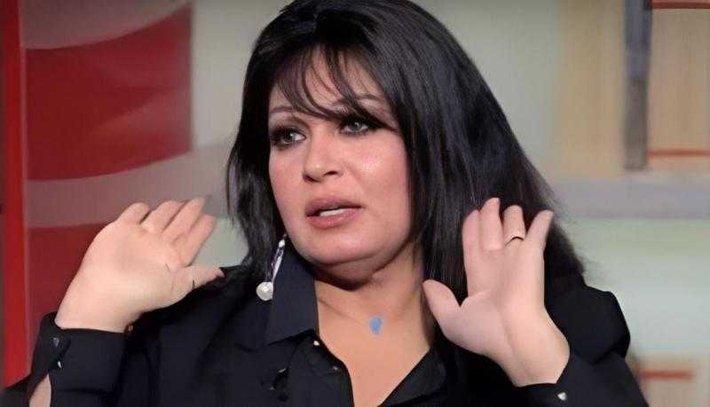 من الساحل الشمالي..فيفي عبده تنصح جمهورها بالحفاظ على أداء الصلاة