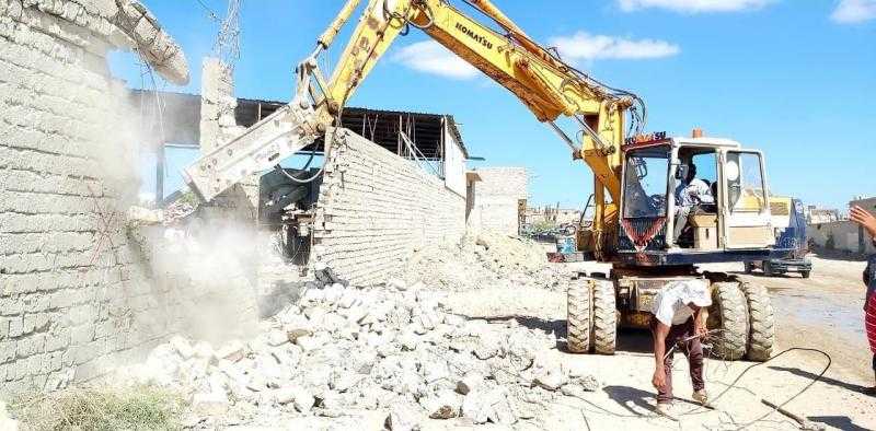 التصدي لـ 4 حالات بناء مخالف في أحياء العامرية بالأسكندرية