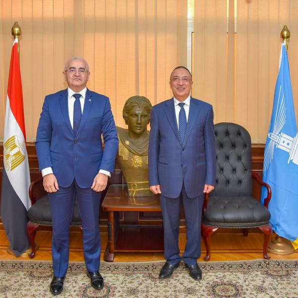 محافظ الإسكندرية يستقبل سفير جمهورية أذربيجان