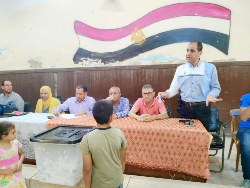 خط أحمر