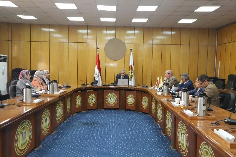 وزير العمل: بدء الإجراءات المرتبطة بأعمال منظومة منصة البنية المعلوماتية لسوق العمل