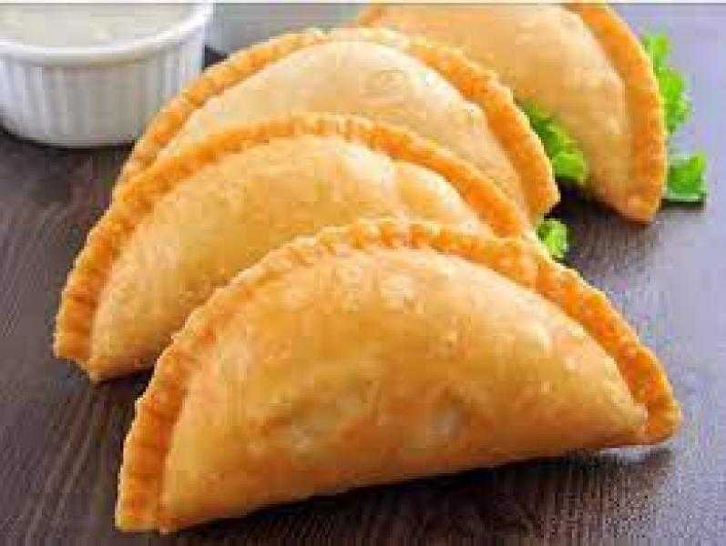 طريقة عمل عجينة السمبوسة فى دقائق