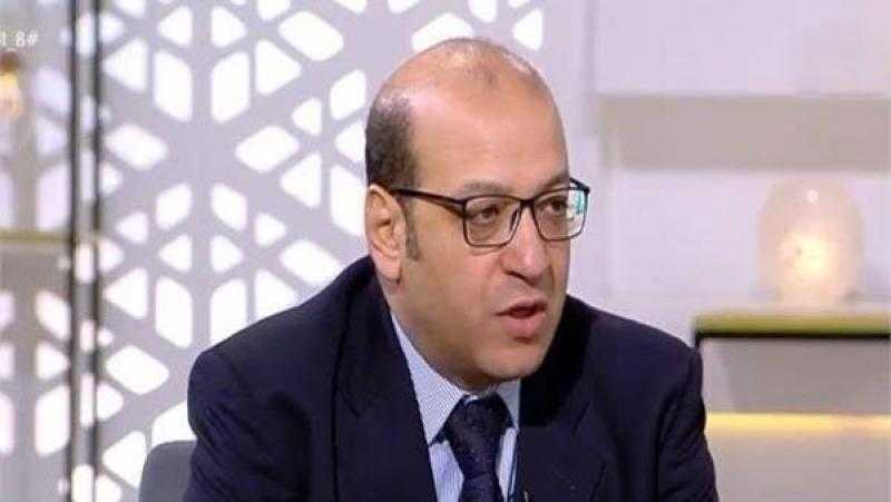 اقتصادي: ”بريكس” تمثل نصف سكان العالم.. ومساعيها لكسر هيمنة الدولار نجاح مهم