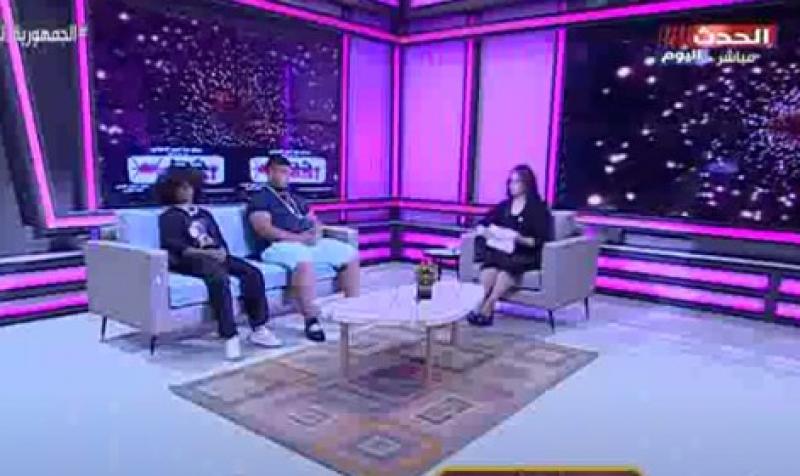بحركات بهلوانية| شبيها جنكيز ونويل روبرتسون يشعلان استوديو ”هي وهما”