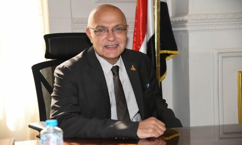 خط أحمر