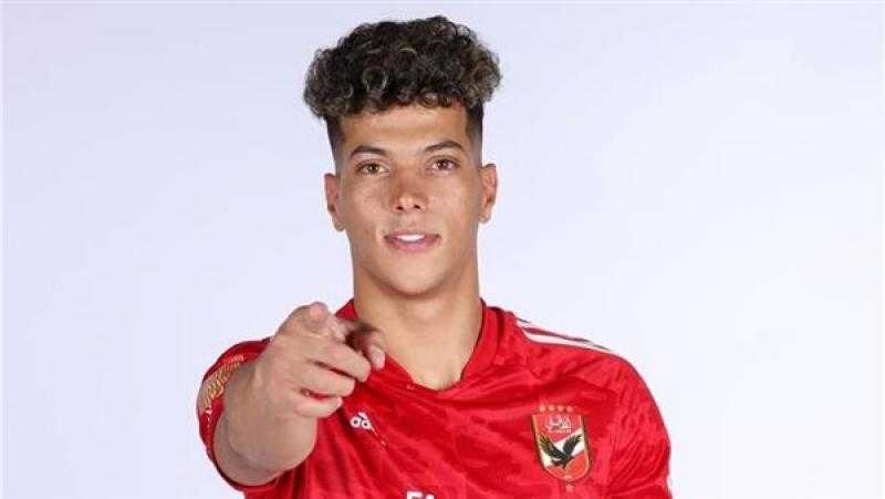 «بيبو» يحذر إمام عاشور من مبادئ الأهلي