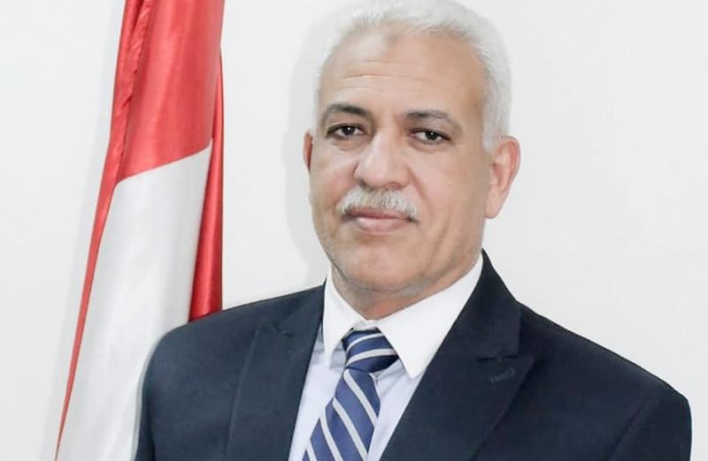 خط أحمر