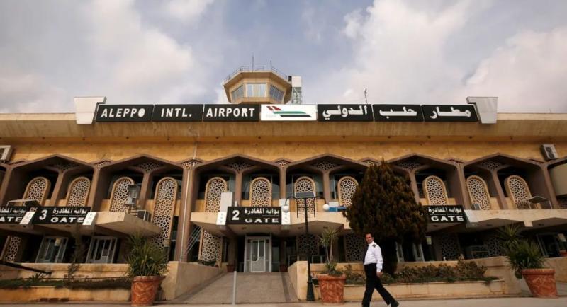 الطيران الحربي الإسرائيلي يخرج مطار حلب الدولي عن الخدمة