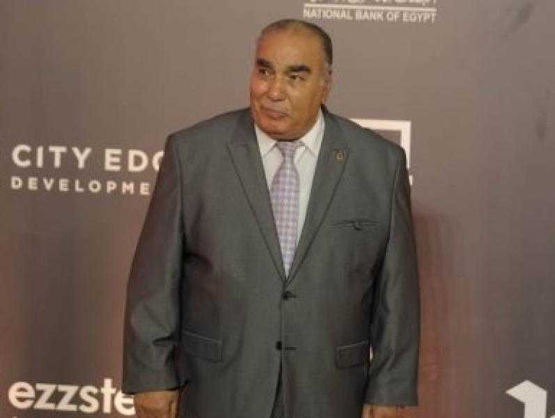 سيد صادق بعد تكريمه في مهرجان الدراما: أنا مستور.. ومكتفي بتاريخي الفني