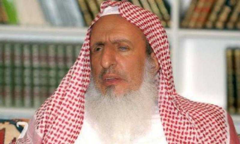 مفتي عام السعودية: المسابقات القرآنية ترفع من همم أبناء المسلمين .. وتربيهم على الوسطية والاعتدال