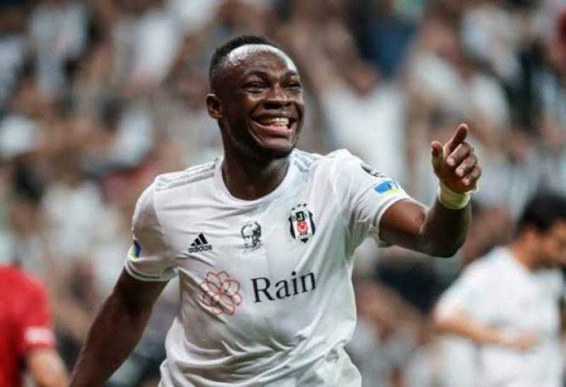 وكيل موليكا: المفاوضات مع الأهلي مستمرة.. ومن الصعب انتقاله إلى باوك