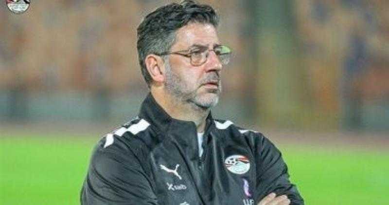 فيتوريا يدفع بالشناوي وهاني ومروان عطية أمام إثيوبيا.. ويستبعد عبد المنعم