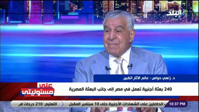 زاهي حواس يكشف موعد وتفاصيل افتتاح المتحف المصري الكبير