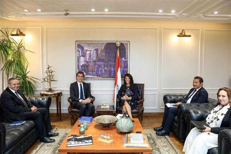 وزيرة التعاون الدولي تلتقي المدير الإقليمي الجديد للبنك الدولي في مصر