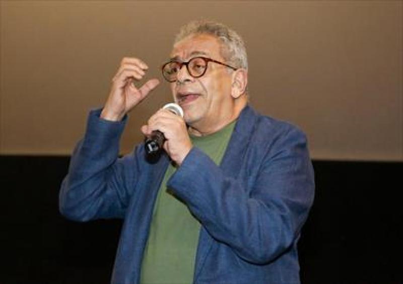 خط أحمر