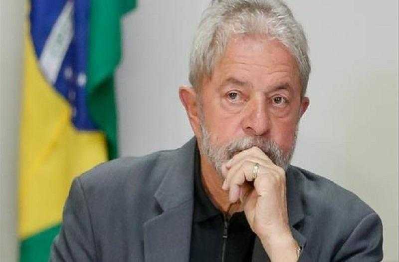رئيس البرازيل يسعى إلى تعزيز الإنفاق وسد فجوة الموازنة بالضرائب في 2024