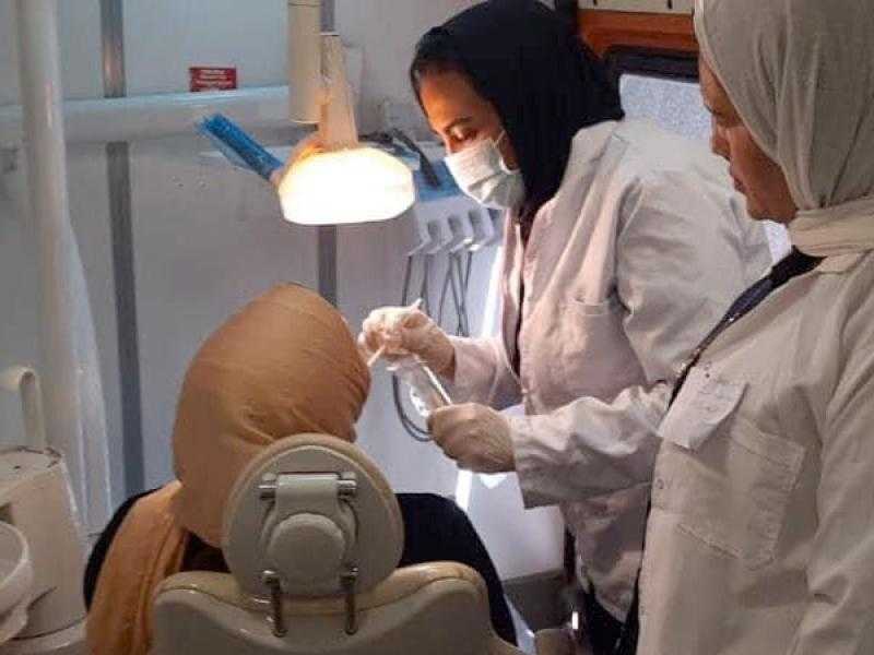 الكشف على 1274 مريضًا في قافلة طبية بـ «كوبري العبد» في البحيرة |صور