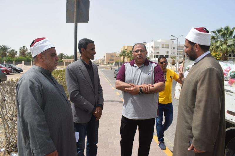 وزارة الأوقاف تدعم الأسر الأولى بالرعاية في البحر الأحمر بـ10 أطنان من السلع التموينية