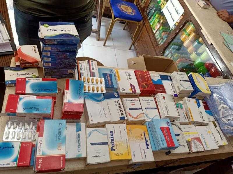 ضبط كمية من الأدوية البشرية المتنوعة مجهولة المصدر في كفر الشيخ