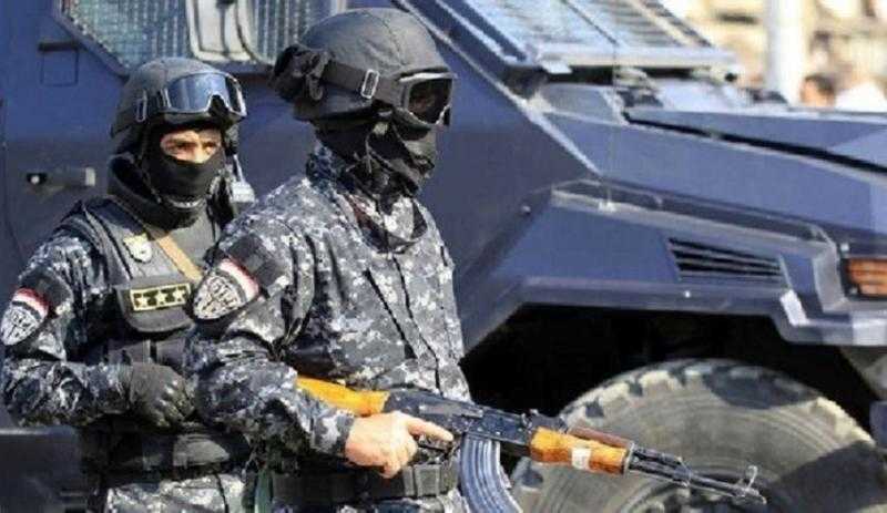متهم في قضايا نصب وتهديد وابتزاز.. الأمن يكثف جهودة للقبض على المدعو محمد خضر