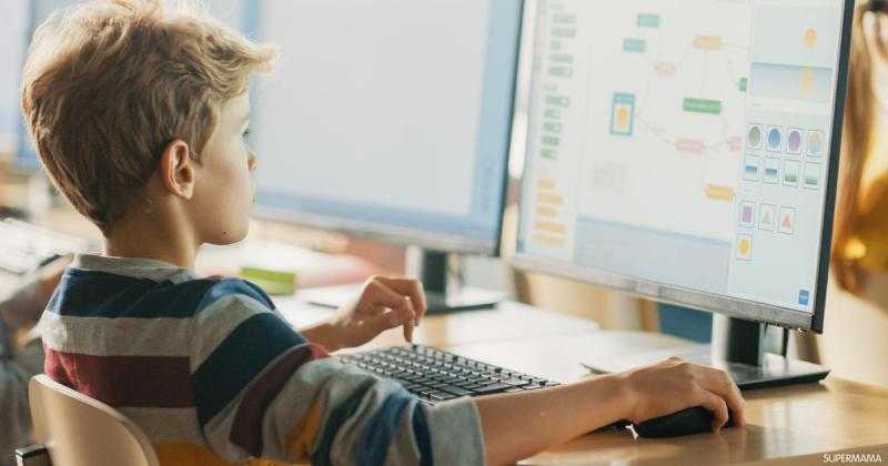 منى طمان: هذا هو السن المناسب لتعليم الأطفال البرمجة