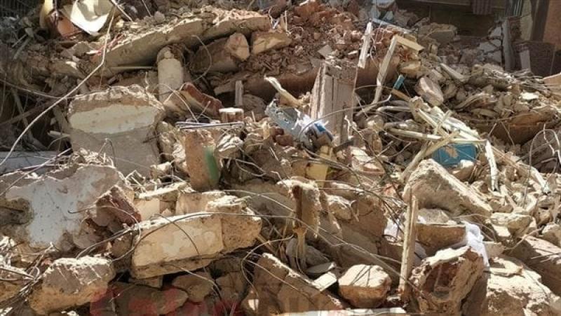 الحصيلة النهائية لعقار حدائق القبة المنهار.. مصرع 4 أشخاص وإصابة 3 آخرين